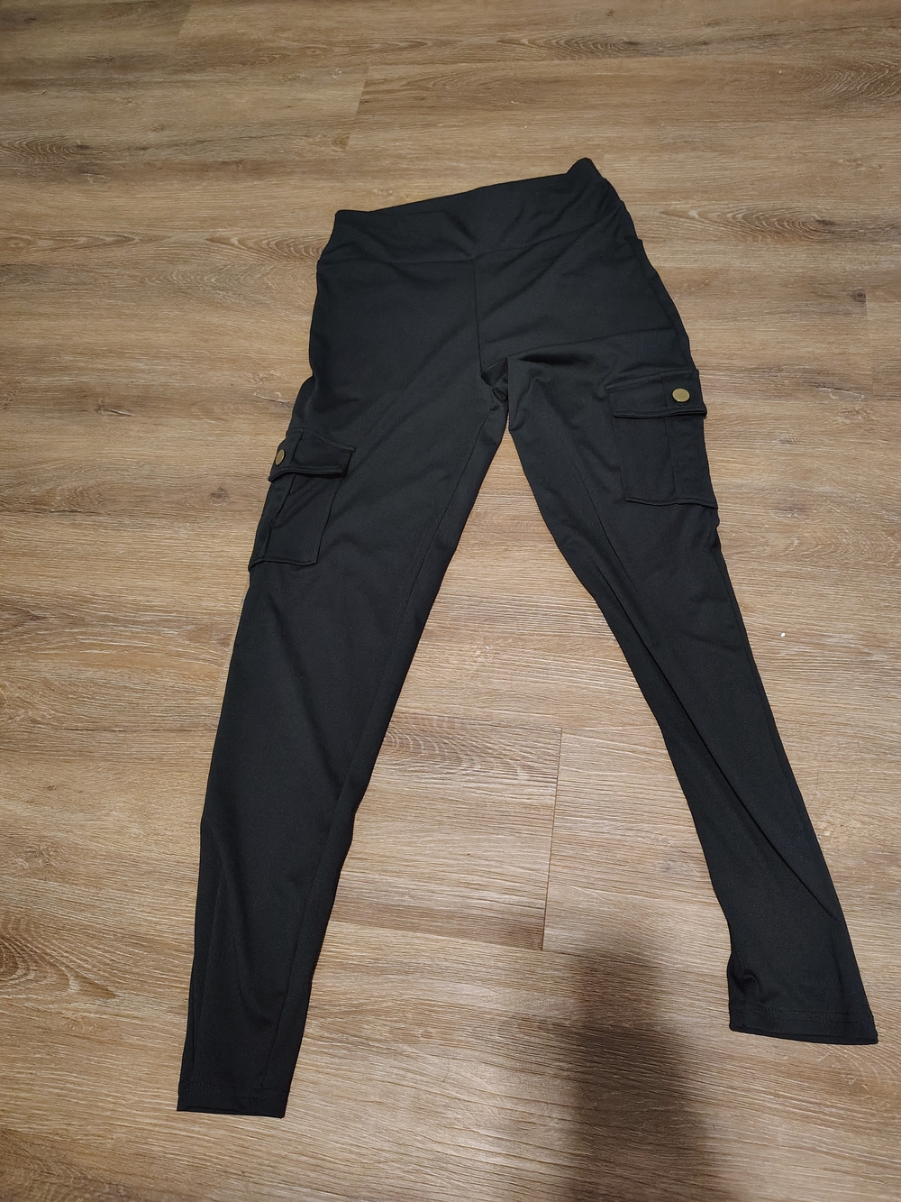 SHEIN Black Cargo Pocket Leggings